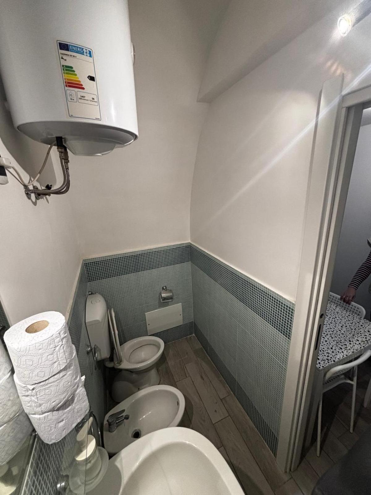 Niki Home Napoli Bagian luar foto
